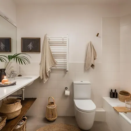Gili - 2 Bedrooms And Terrace In Eixample Dreta Appartement